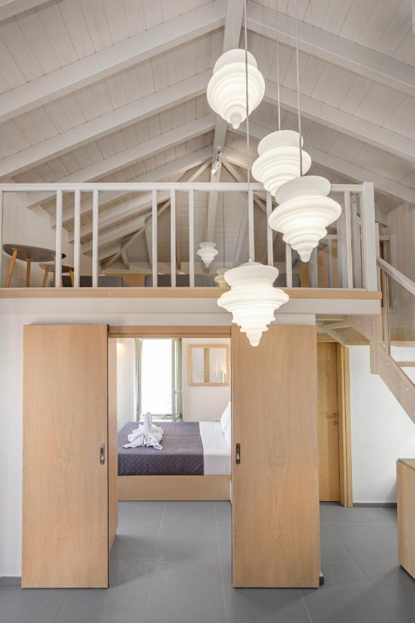 Chalki Sunrise Suites Extérieur photo