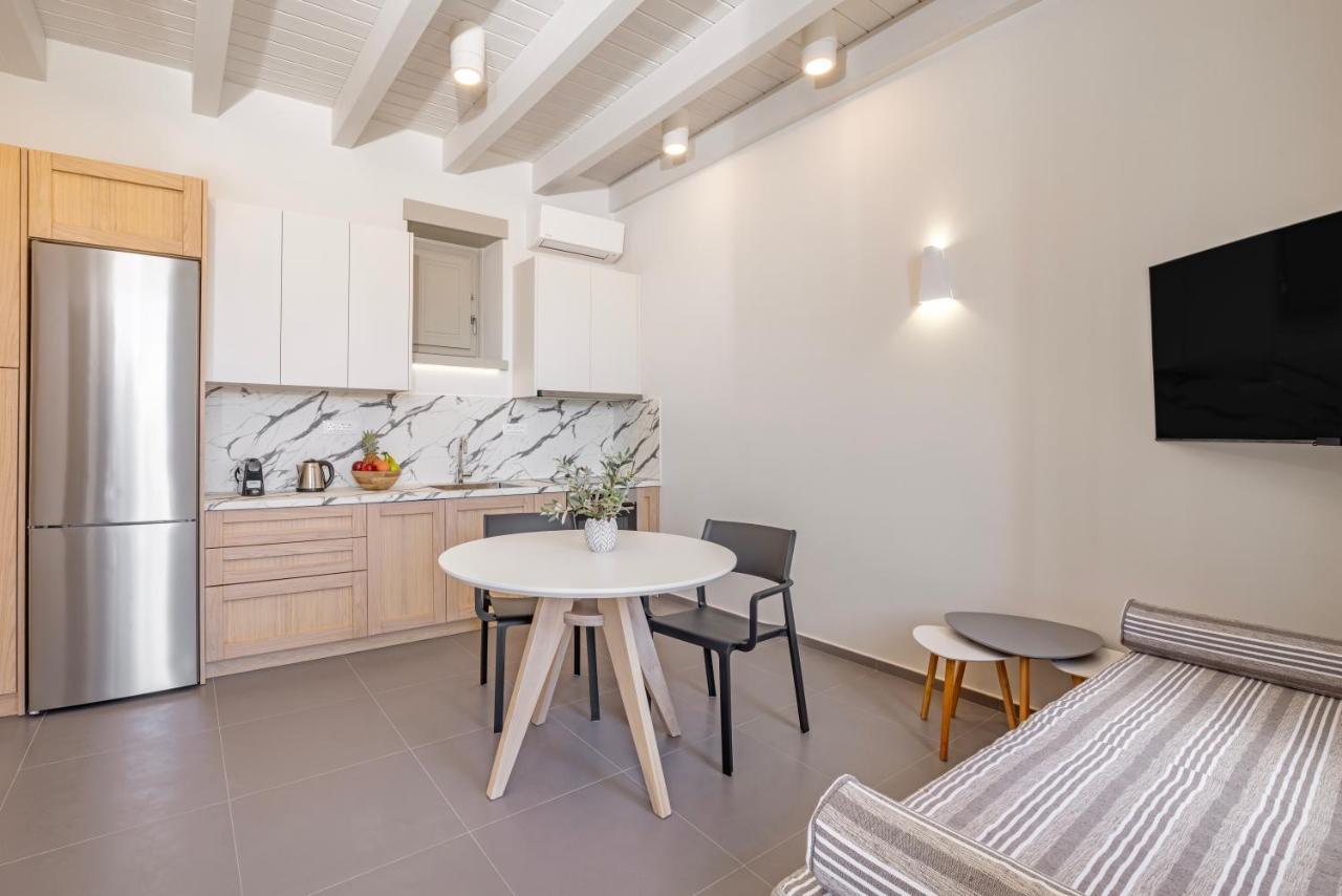 Chalki Sunrise Suites Extérieur photo