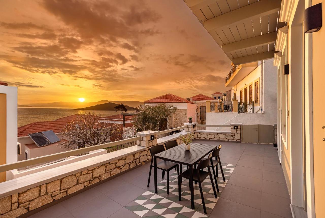 Chalki Sunrise Suites Extérieur photo